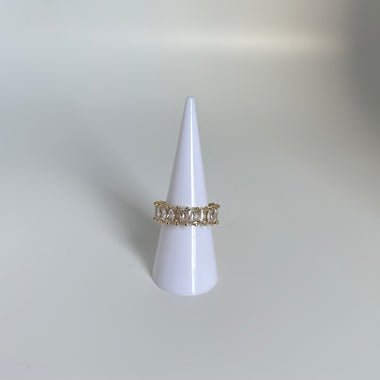 Simply Baguette Ring